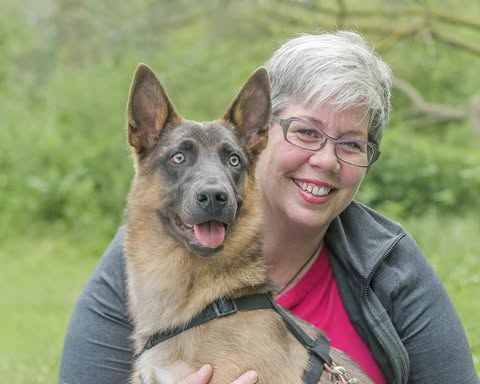 Maggi Burtt with a dog